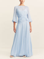 Elegantes Maxikleid mit hohem Kragen und Ballonärmeln