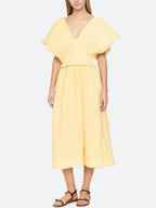 Midi-Kleid mit überschnittenen Ärmeln