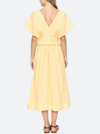 Midi-Kleid mit überschnittenen Ärmeln