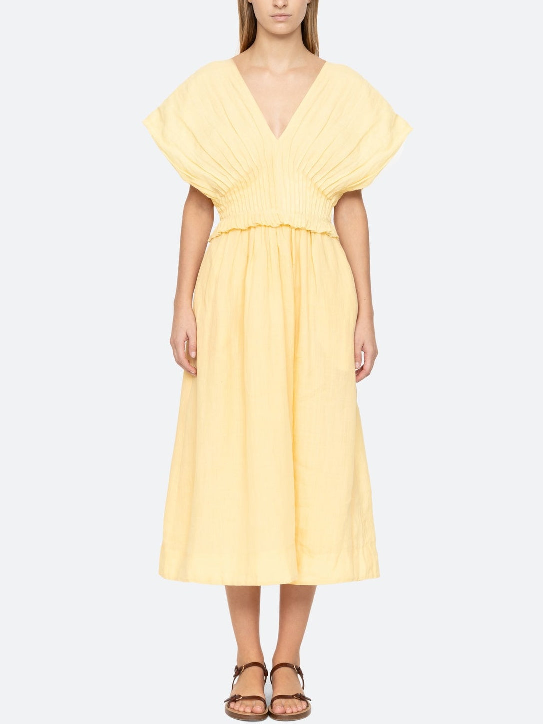 Midi-Kleid mit überschnittenen Ärmeln
